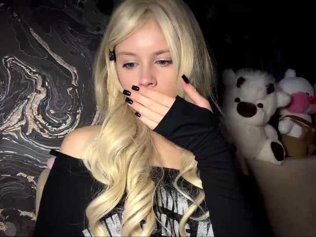 BundtAmely live cam on BongaCams