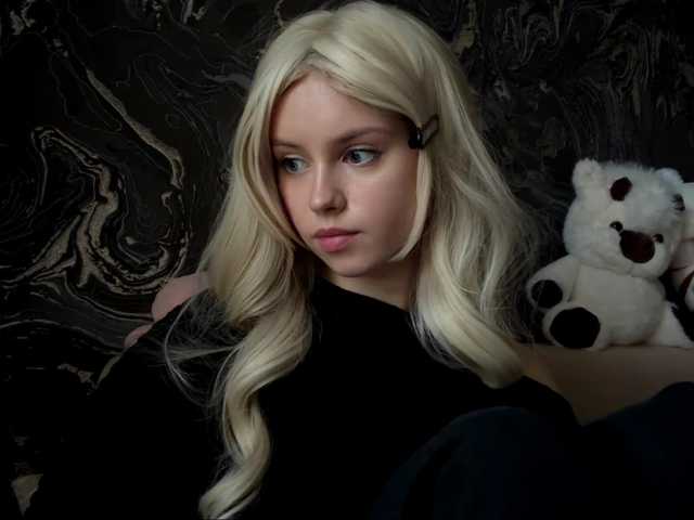 BundtAmely live cam on BongaCams