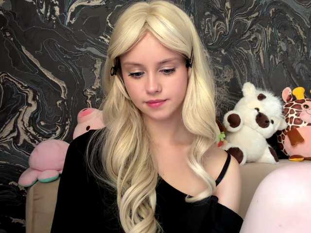 BundtAmely live cam on BongaCams