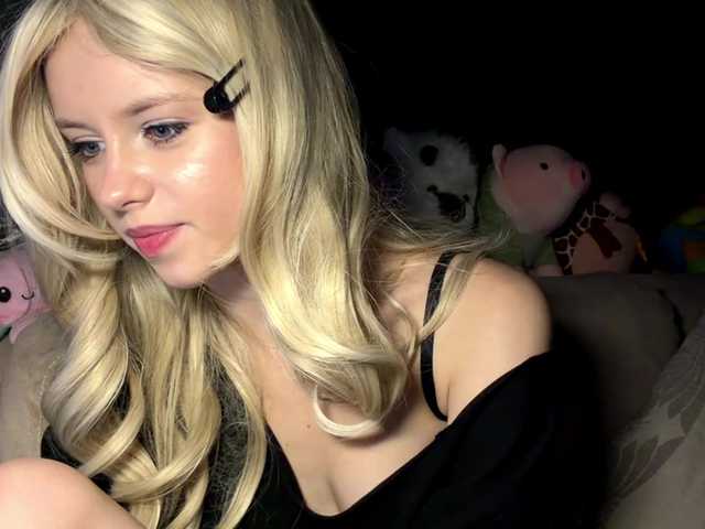 BundtAmely live cam on BongaCams