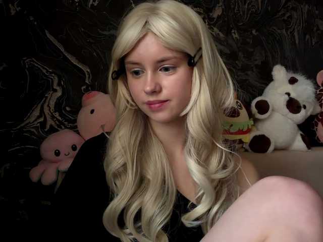 BundtAmely live cam on BongaCams