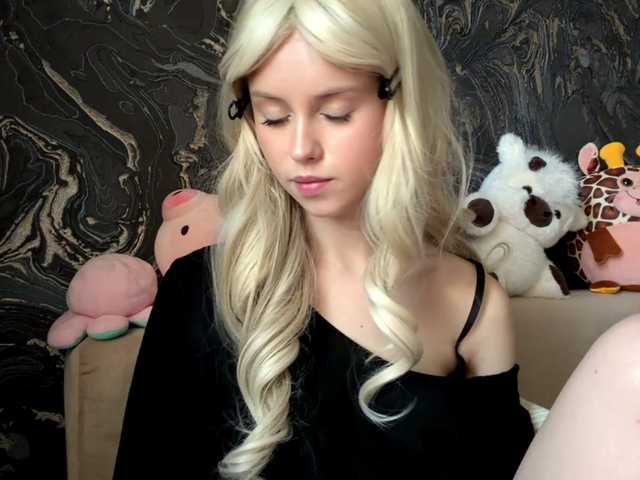 BundtAmely live cam on BongaCams