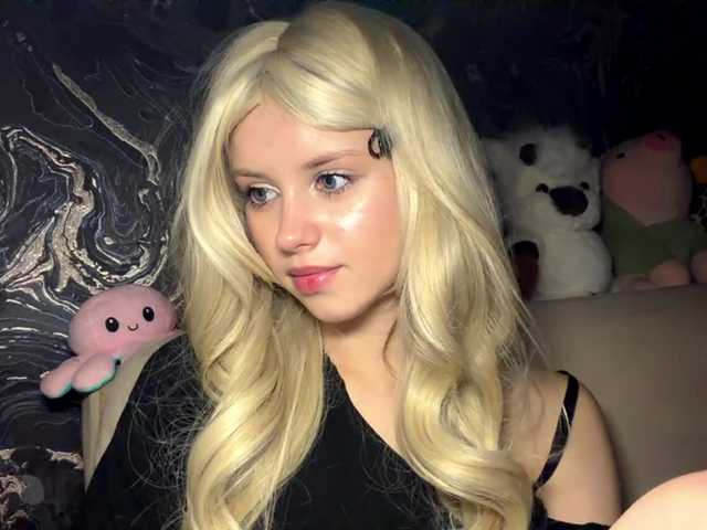 BundtAmely live cam on BongaCams