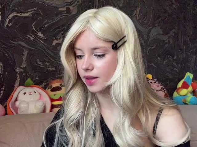 BundtAmely live cam on BongaCams