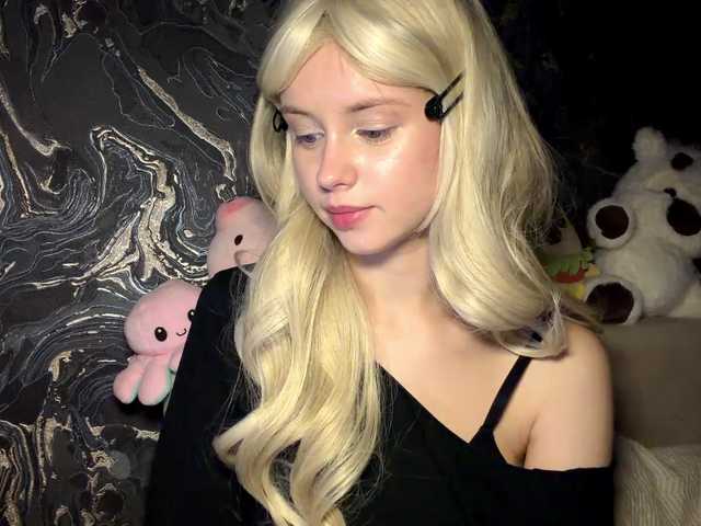 BundtAmely live cam on BongaCams