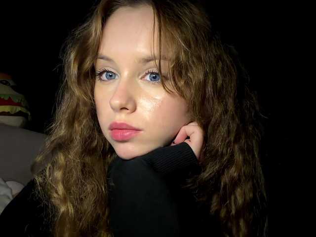 BundtAmely live cam on BongaCams