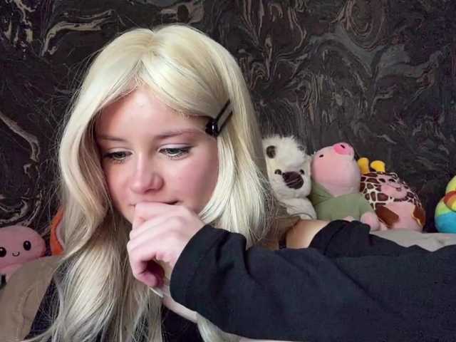 BundtAmely live cam on BongaCams