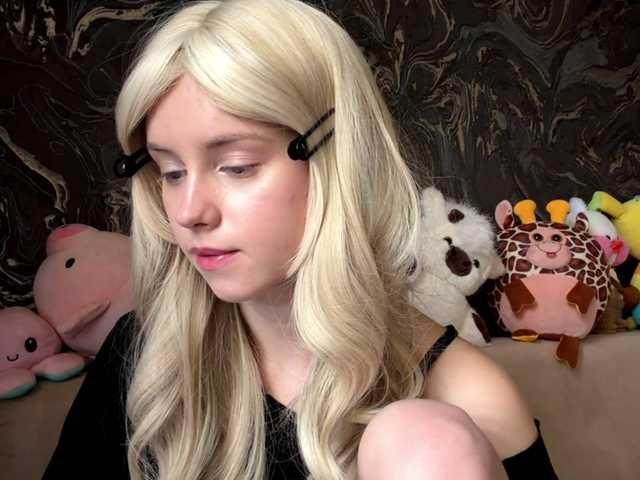 BundtAmely live cam on BongaCams