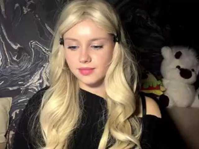 BundtAmely live cam on BongaCams