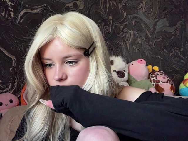 BundtAmely live cam on BongaCams