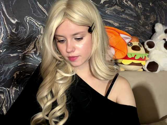 BundtAmely live cam on BongaCams