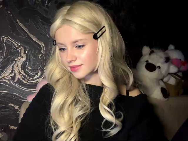 BundtAmely live cam on BongaCams
