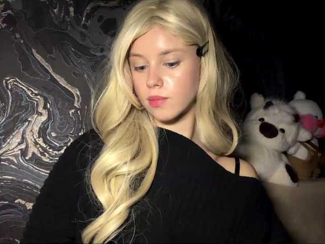 BundtAmely live cam on BongaCams