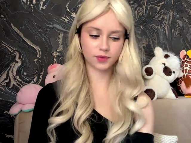 BundtAmely live cam on BongaCams