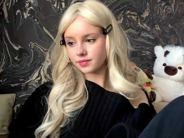 BundtAmely live cam on BongaCams
