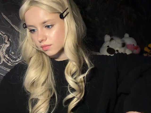 BundtAmely live cam on BongaCams