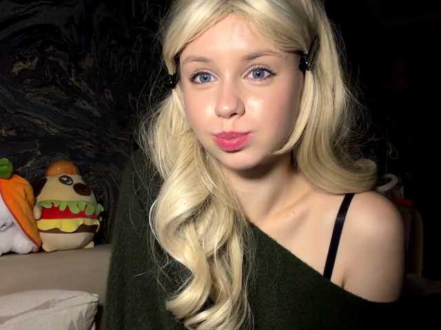 BundtAmely live cam on BongaCams
