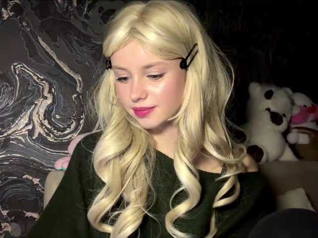 BundtAmely live cam on BongaCams