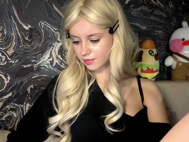 BundtAmely live cam on BongaCams