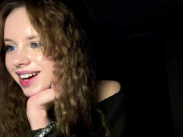 BundtAmely live cam on BongaCams