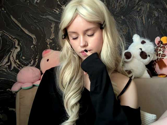 BundtAmely live cam on BongaCams