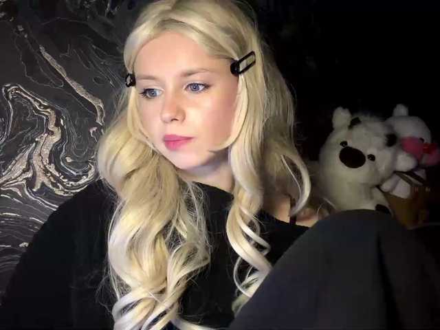 BundtAmely live cam on BongaCams