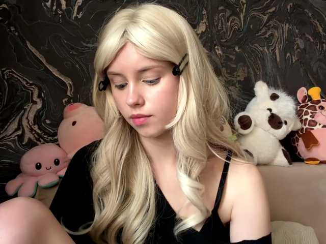 BundtAmely live cam on BongaCams