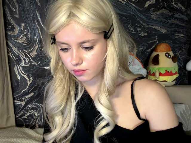 BundtAmely live cam on BongaCams