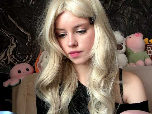 BundtAmely live cam on BongaCams