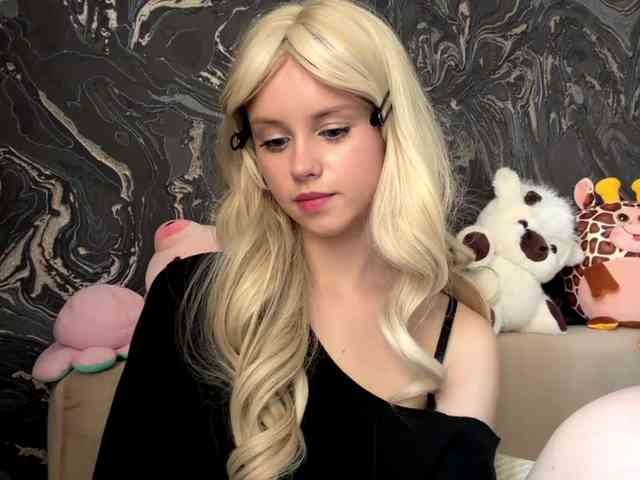 BundtAmely - Girl 