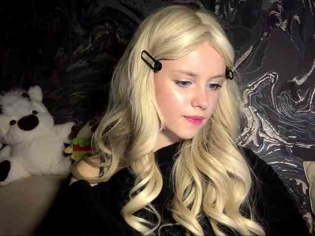 BundtAmely webcam