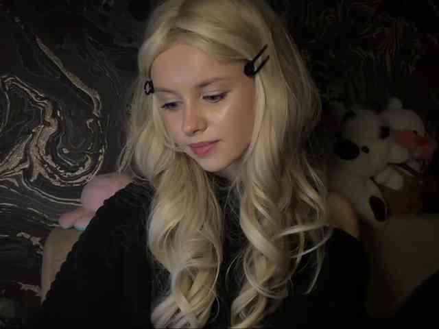 BundtAmely webcam
