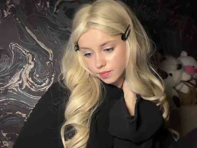 BundtAmely's webcam live show