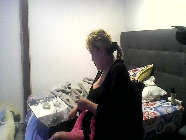 Maria-Juana — live female cam