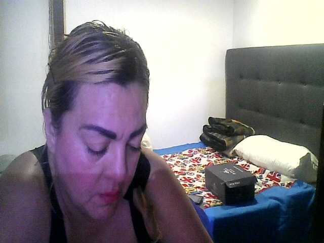 Maria-Juana live cam on BongaCams