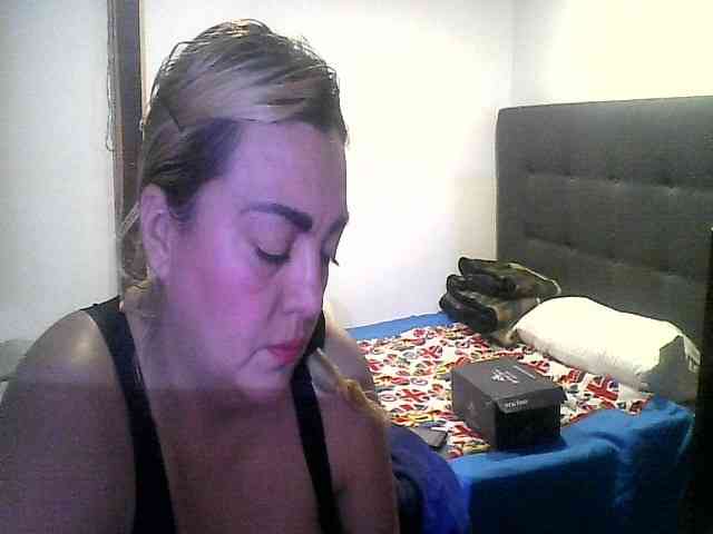 Maria-Juana webcam
