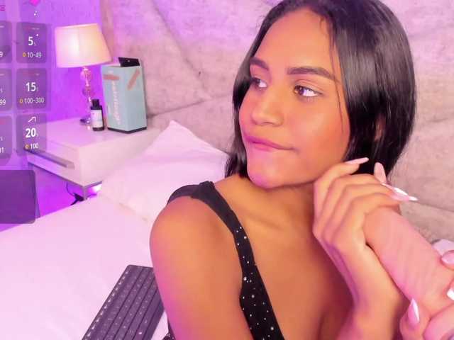 SheylaVega live cam on BongaCams