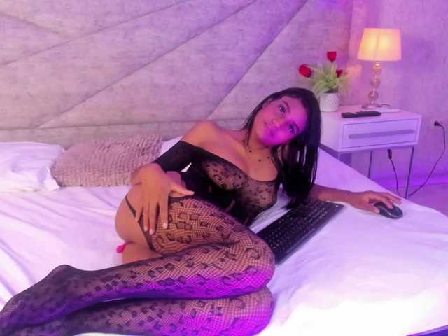 SheylaVega