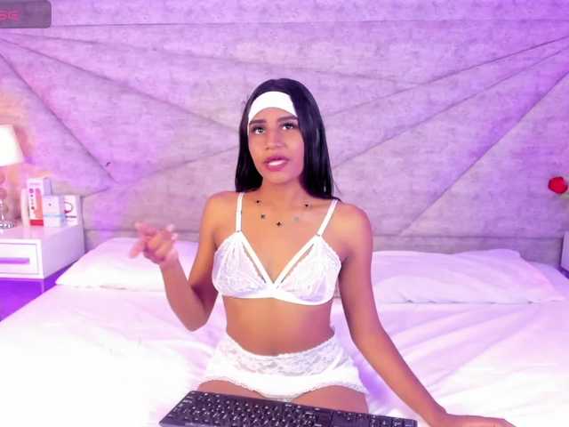 SheylaVega live cam on BongaCams