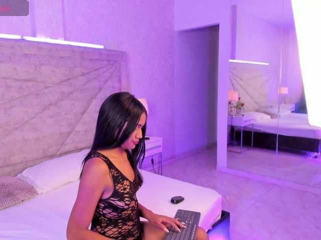 SheylaVega live cam preview