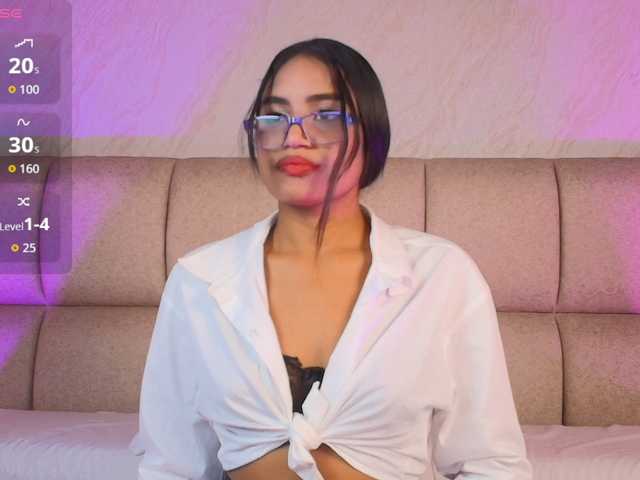 SheylaVega live cam on BongaCams