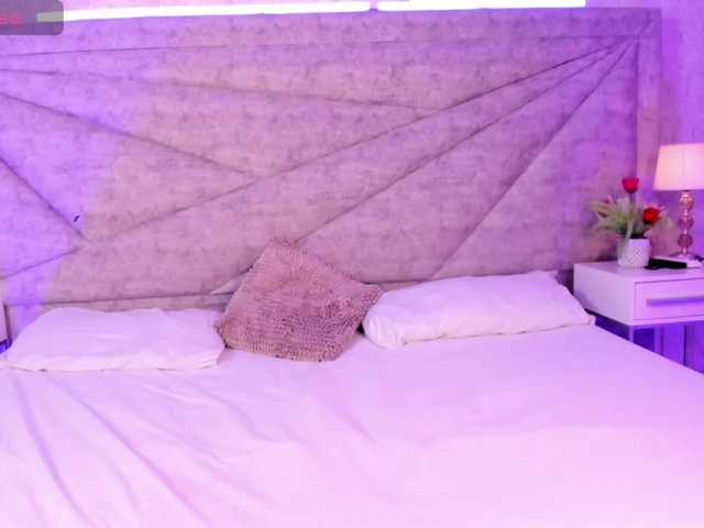 SheylaVega live cam on BongaCams