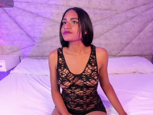 SheylaVega live cam on BongaCams