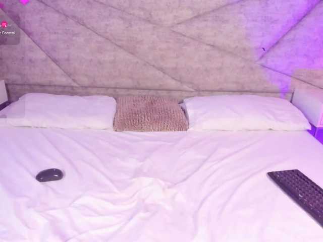 SheylaVega live cam on BongaCams
