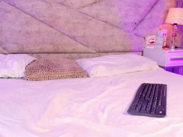 SheylaVega live cam