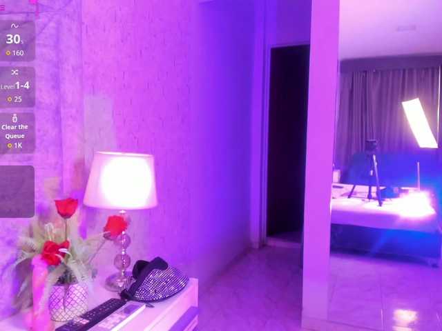 SheylaVega live cam on BongaCams