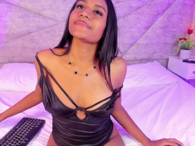 SheylaVega live cam