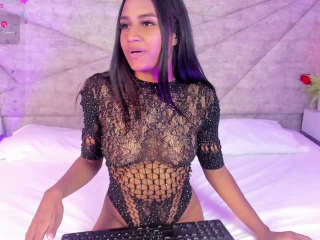 SheylaVega live cam on BongaCams