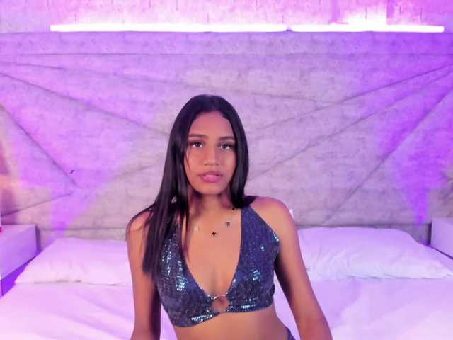 SheylaVega live cam on BongaCams