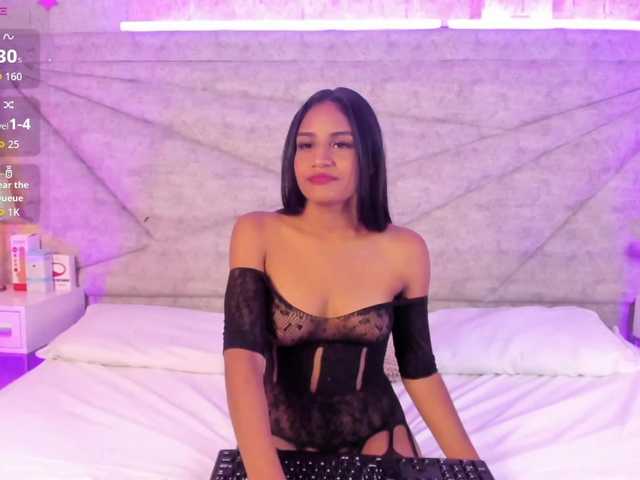 SheylaVega live cam on BongaCams